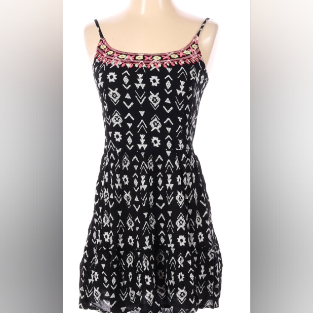 🆑 Stylish tribal dress